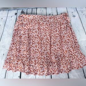 Wishlist Apparel Ruffle Hem Floral Skirt Skort Built in Shorts Tie Back